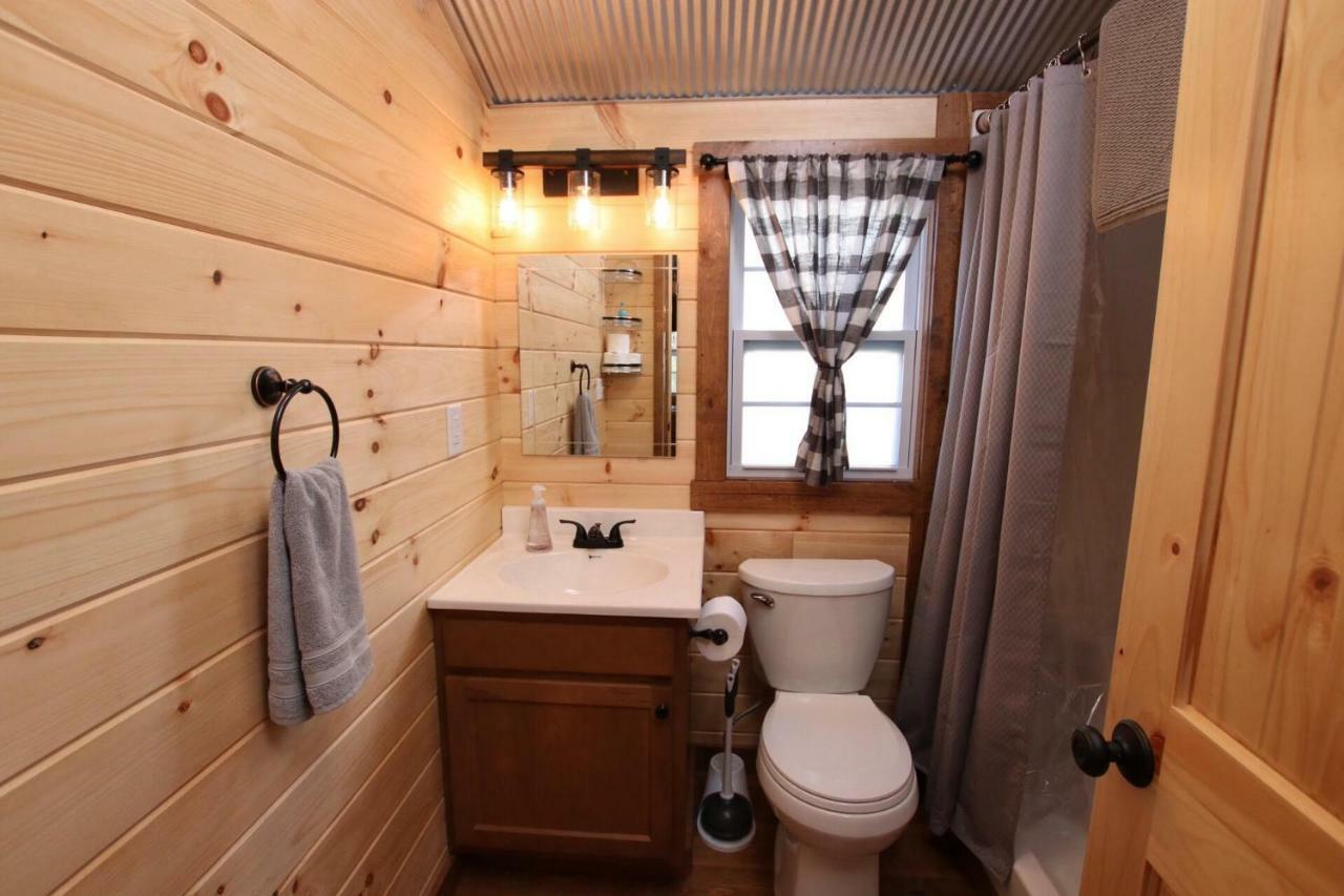 The Cayo Cabin, Ohio Villa Millersburg
